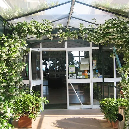 Hotel Dei Principi 3*